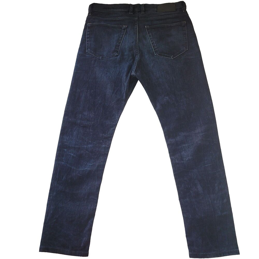 Diesel D-VIDER Carrot Jeans Mens W31 L32 Dark Wash Denim Button Fly Italy - Picture 2 of 14